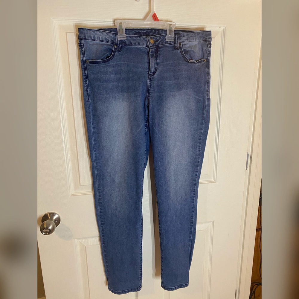 Skinny jeans